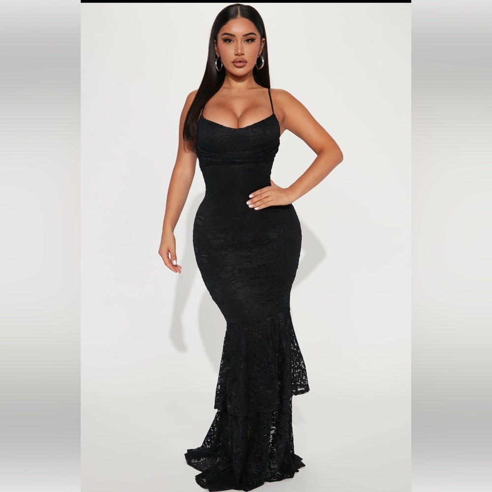 New with tags Lace Maxi Dress